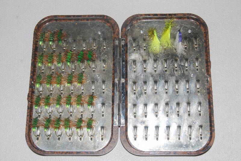 Hardy antique black Japanned box + 20 Gut Eye Salmon Flies