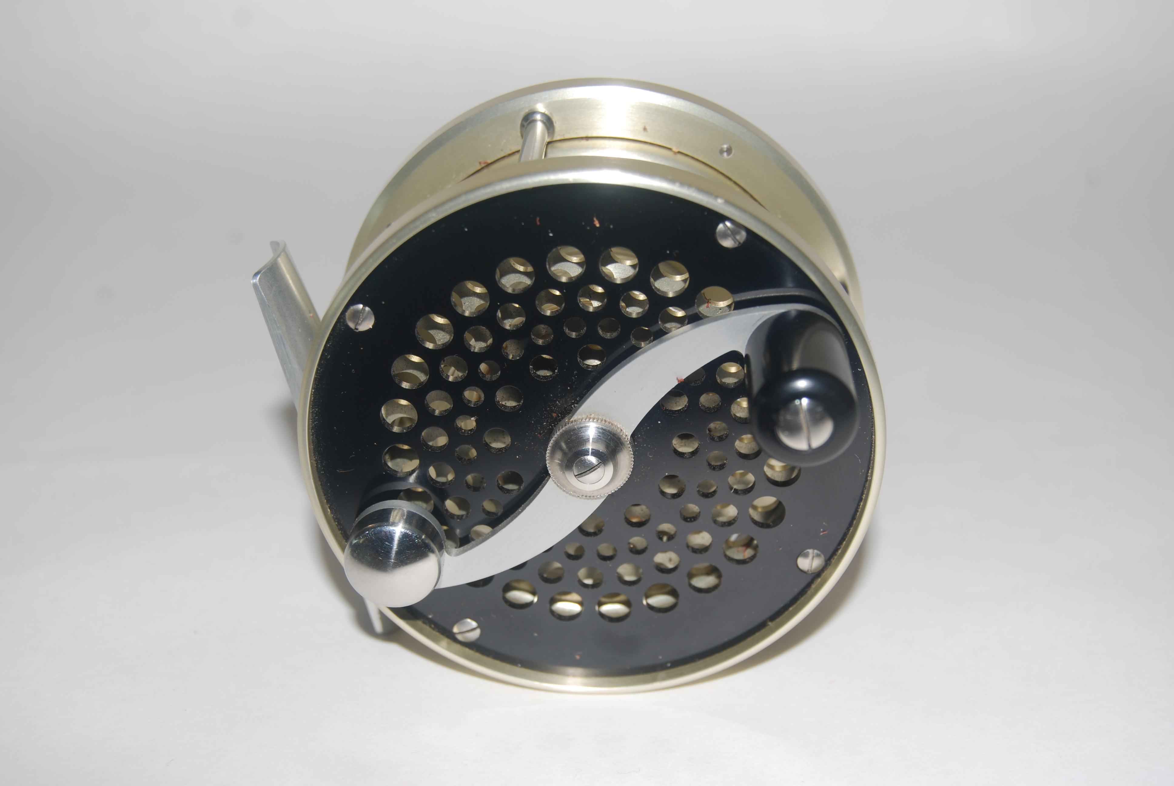 absolute best saltwater spinning reels This Is The Best Reel Under the 100 Price Point