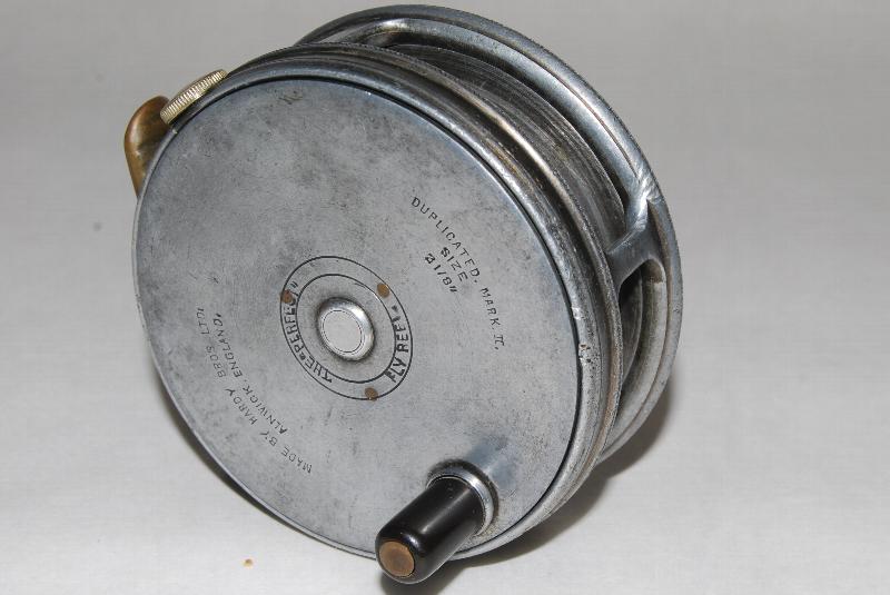 Category: FLY REELS HARDY USED