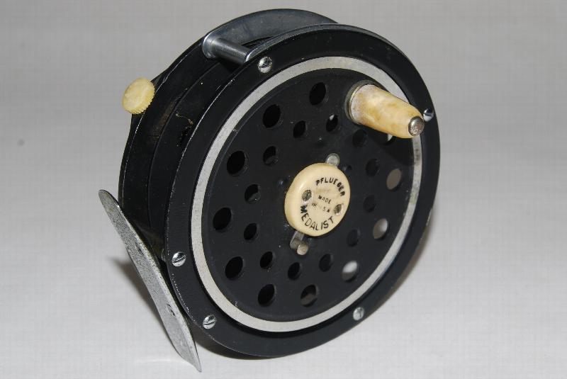 Pflueger Medalist Fly Reel Model 1492 Converted to Left Hand Wind