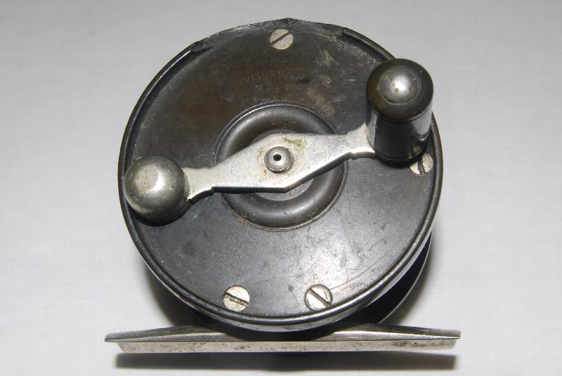 2 1/8 VOM HOFE, JULIUS. Rubber & Nickel-plated Fly Reel No. 4